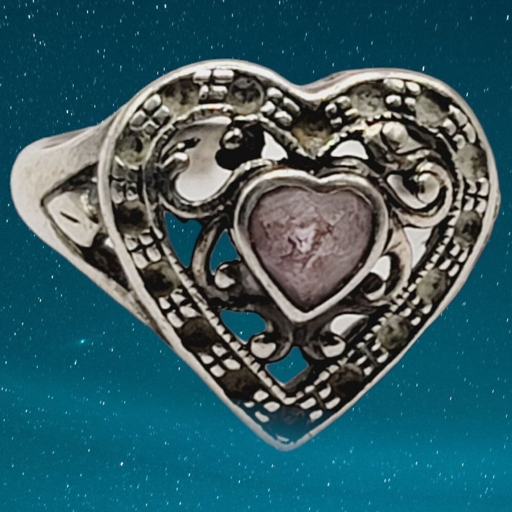 Vintage 925 sterling silver Amethyst and marcasite heart ring Jewelry Gift - Picture 2 of 7